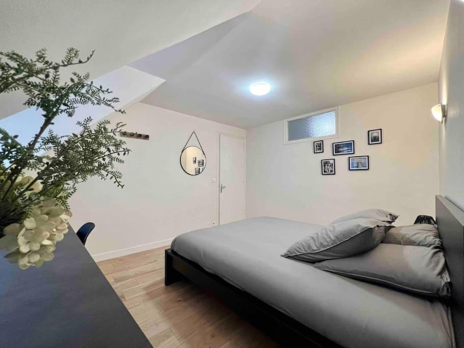 Appartement Centre-Ville / 6 Prsn / Bord Du Doubs / Au Pied De La Citadelle بُيزانكون المظهر الخارجي الصورة