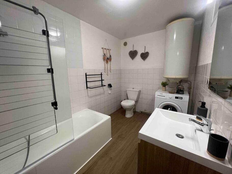 Appartement Centre-Ville / 6 Prsn / Bord Du Doubs / Au Pied De La Citadelle بُيزانكون المظهر الخارجي الصورة